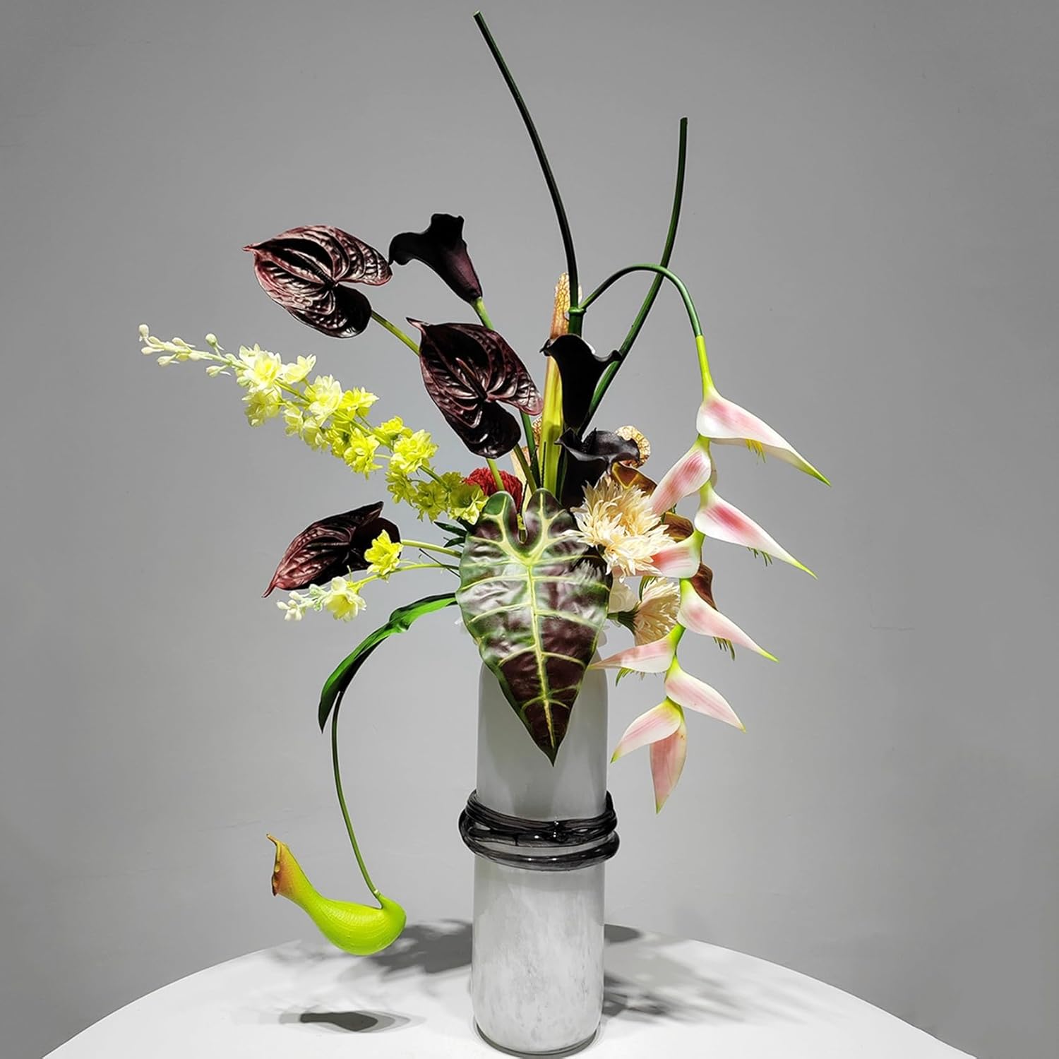 造花 室内装飾 夢見鳥蘭 造花申し合わせ 枯れない花 瀬戸もの花立て付き添い人 取り計らう不必要 室内 今日このごろ的 気取らないな姿 キレイ 持ちこたえる 昼御飯一覧表 映画化用小物 臥し所 リビング 事務机 営造 御芽出度 寄りあい