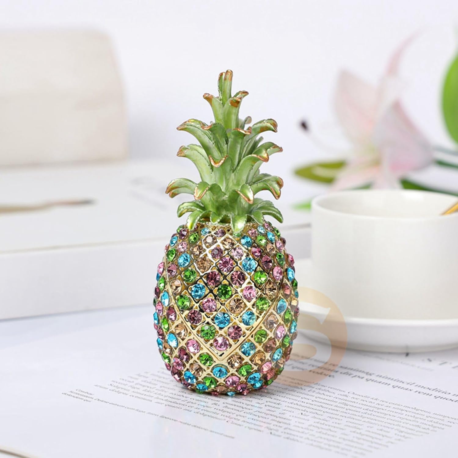 彫刻像パイナップル クリスタル ジュエリーボックス おしゃれ 誕生日プレゼント 収納ケース 置物 合金製 アクセサリーボックス ヒンジ付き 小物入れ 収納箱 リング ネックレス イヤリング