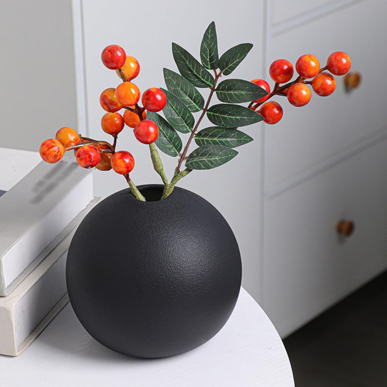 花瓶 ボールベース 11*10cm 10.5cm ブラック 黒 ホワイト 白 BALL VASE 10.5cm インテリア 雑貨 花びん フラワーベース シンプル おしゃれ 北欧 モダン 花器 花入れ
