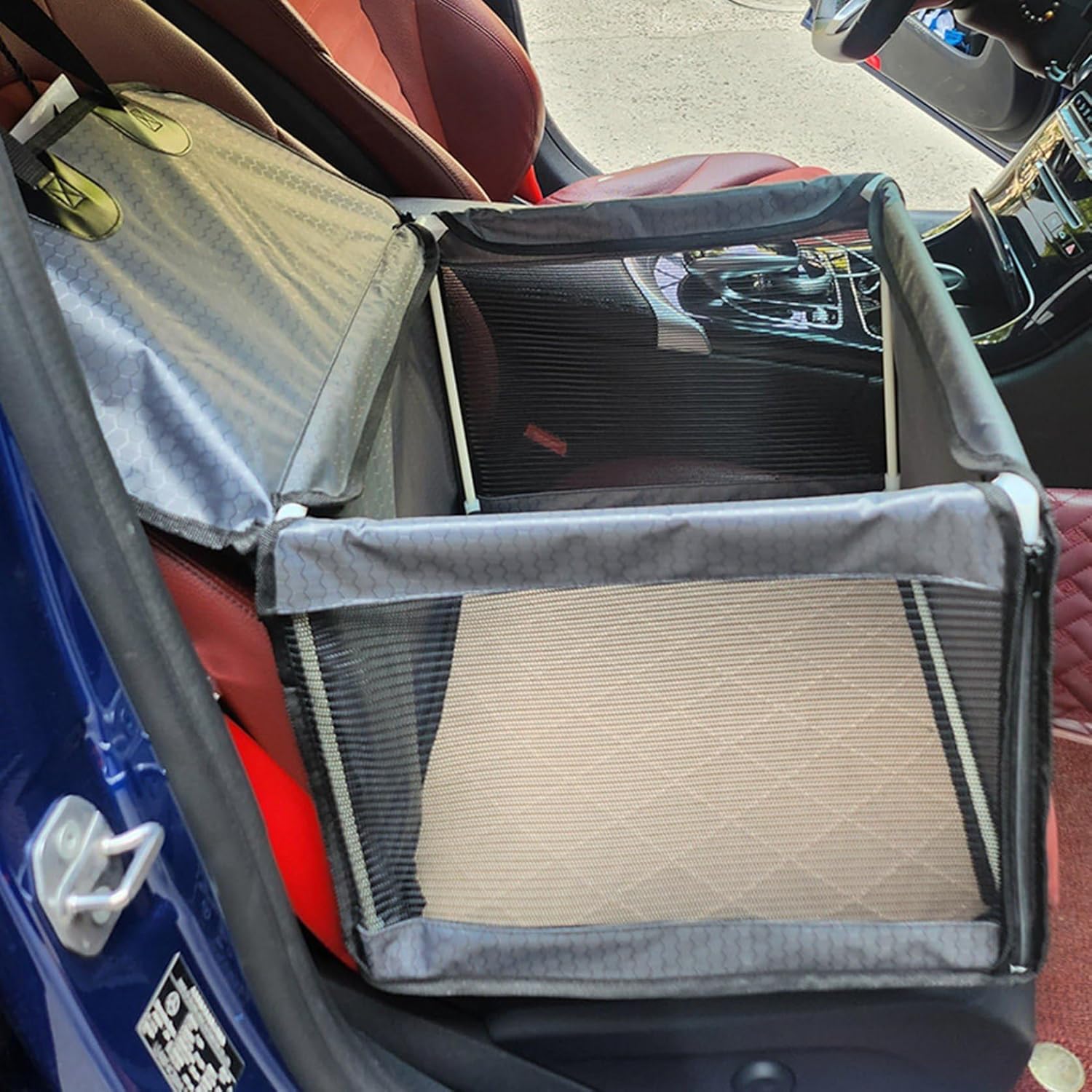 犬 ドライブボックス 車用 ペットシート 助手席用 メッシュ 後部座席用 折畳 飛び出し防止 犬猫用 車用ペットシート車用安全シート 酔い防止 犬セーフ リード付き 防汚 犬車に乗せるグッズ グレイ2