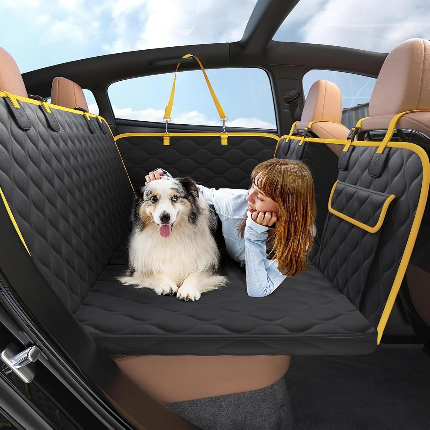 犬用カーシート ペット用 カーシートカバー ペット用ドライブシート 犬用自動車の後部座席延長器 ドライブシート 全車種対応 耐久 清潔簡単 水洗い可能 型崩れしない SUV アウトドア 散歩 旅行 1