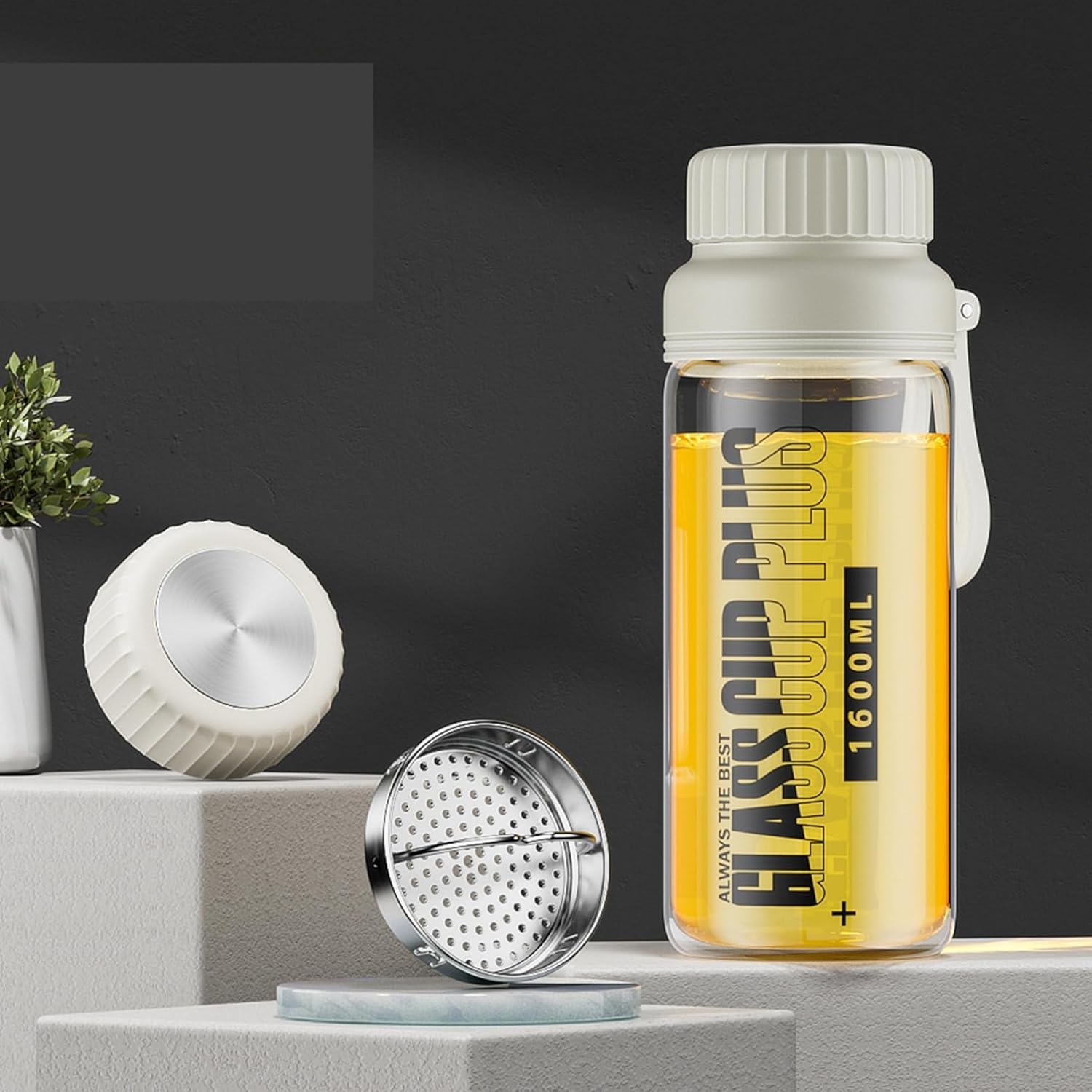 水筒 1L ウォーターボトル 2リットル 茶漉し付き 耐熱ガラス 手提げ付き 大容量 1600ml タンブラー クリア 直飲み 無鉛 あらいやすい 給水 お茶入れ 漏れのない 学生 大人用 普段 通勤