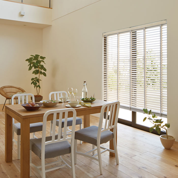 楽天市場】ベネウッドタッチ50Tドラムオーダー木製ブラインド TOSO