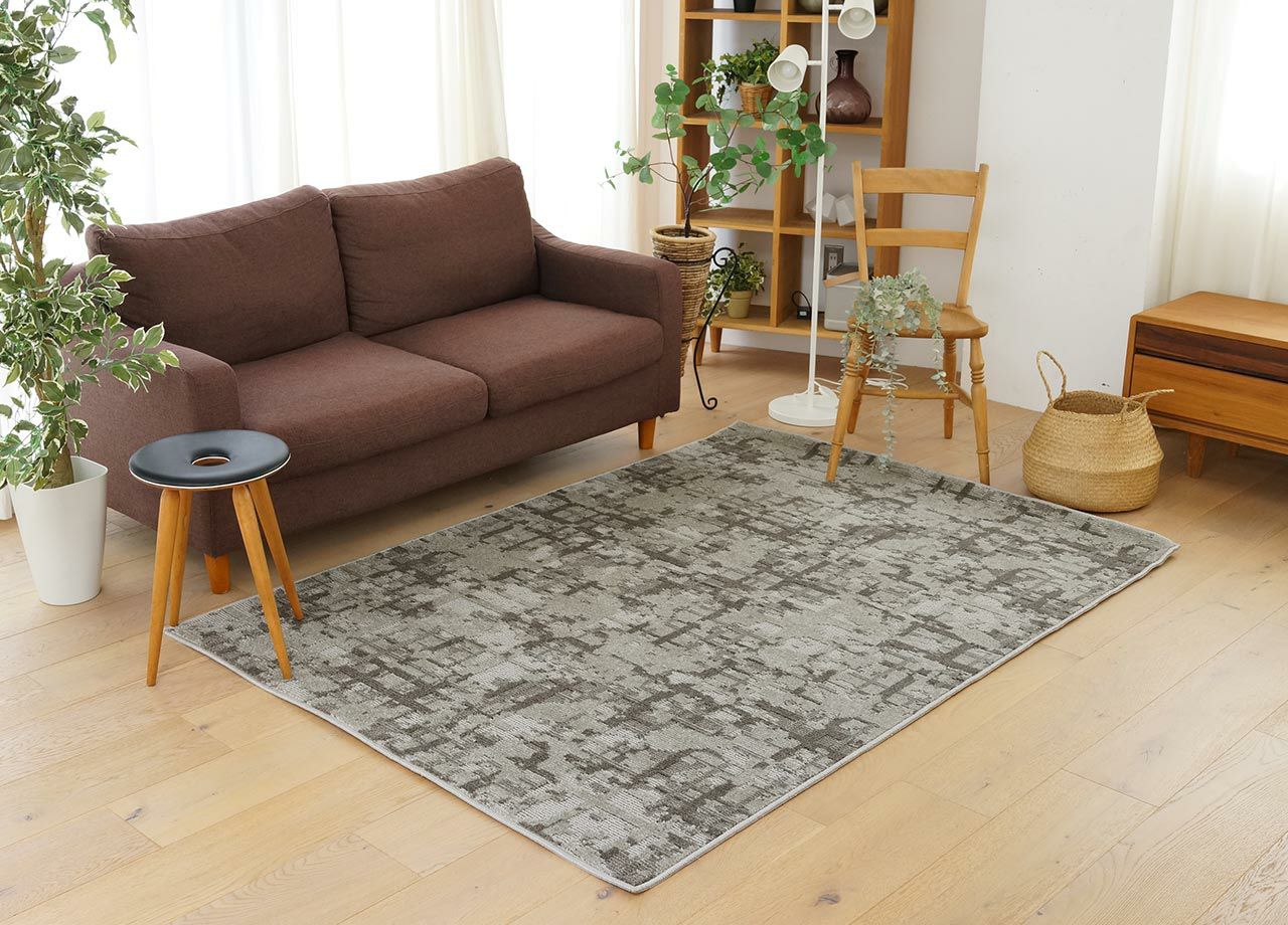エバーリーフ ラグ カーペット【サイズ：約140cm×200cm】日本製 ナイロン100% 木漏れ日デザイン パターン柄防炎加工 防ダニ加工 消臭加工 防汚加工 F☆☆☆☆遊び毛防止 制電加工 耐熱加工 床暖房対応