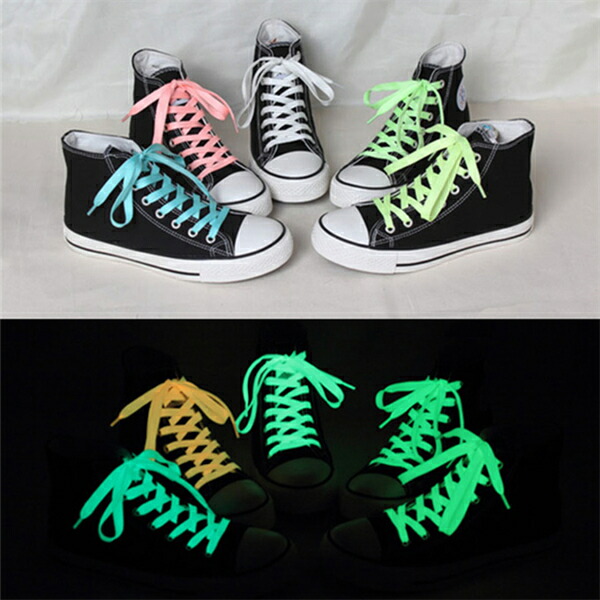 楽天市場 畜光靴ひも 全長1cm フラット靴紐 シューレース 2本セット 5色 光る靴ひも 平紐タイプ デッキシューズひも セフティー 平ひも 靴紐 靴ひも ジョギング ウォーキング ランニングシューズ スポーツシューズ 子供靴 防犯 光る