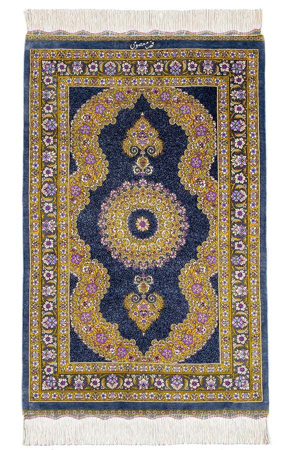 楽天市場】ペルシャ絨毯 クム産 ムサビ工房 シルク 約60cm x 95cm 玄関