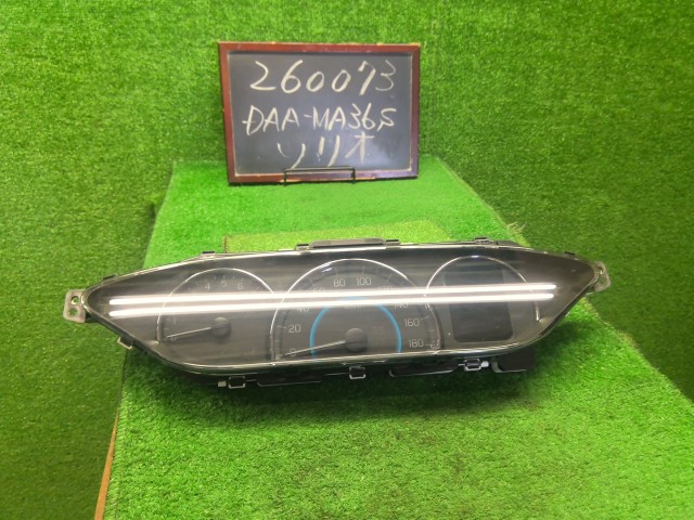 【中古】ソリオ DAA-MA36S スピードメーター 34100-81PK0 自社品番260073 ZMV