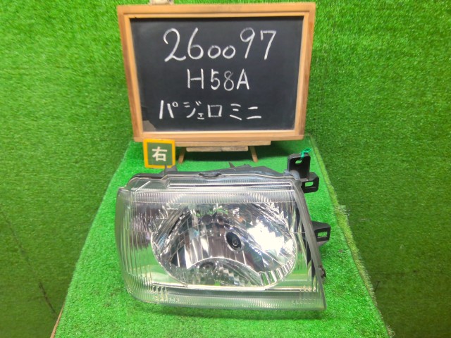 【中古】パジェロミニ ABA-H58A 右ヘッドランプＡＳＳＹ 8301A517 自社品番260097 X42