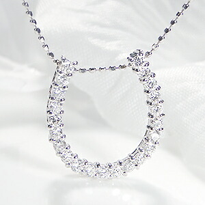 K18WG 馬蹄 ダイヤモンドネックレス【0.50ct】　 ホワイトゴールド　ダイヤモンド 馬蹄 ホースシュー ネックレス ダイヤネックレス 0.5ct 送料無料 ペンダント お守り ギフト プレゼント 品質保証書 ４月誕生石 代引手数料無料