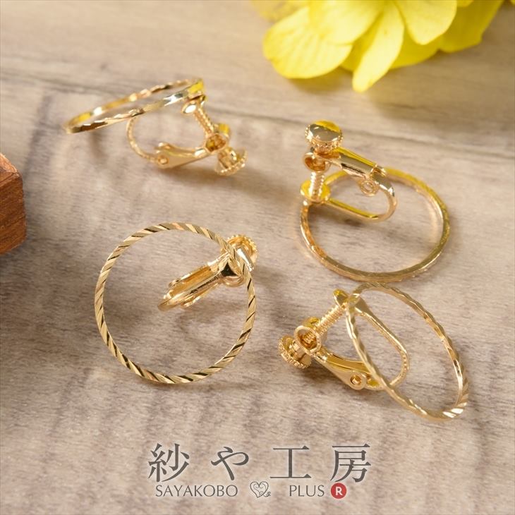 ゴールドイヤリング　ヴィンテージ　ハンドメイド 6cdfb1125764f8c2ca22d661c088fb