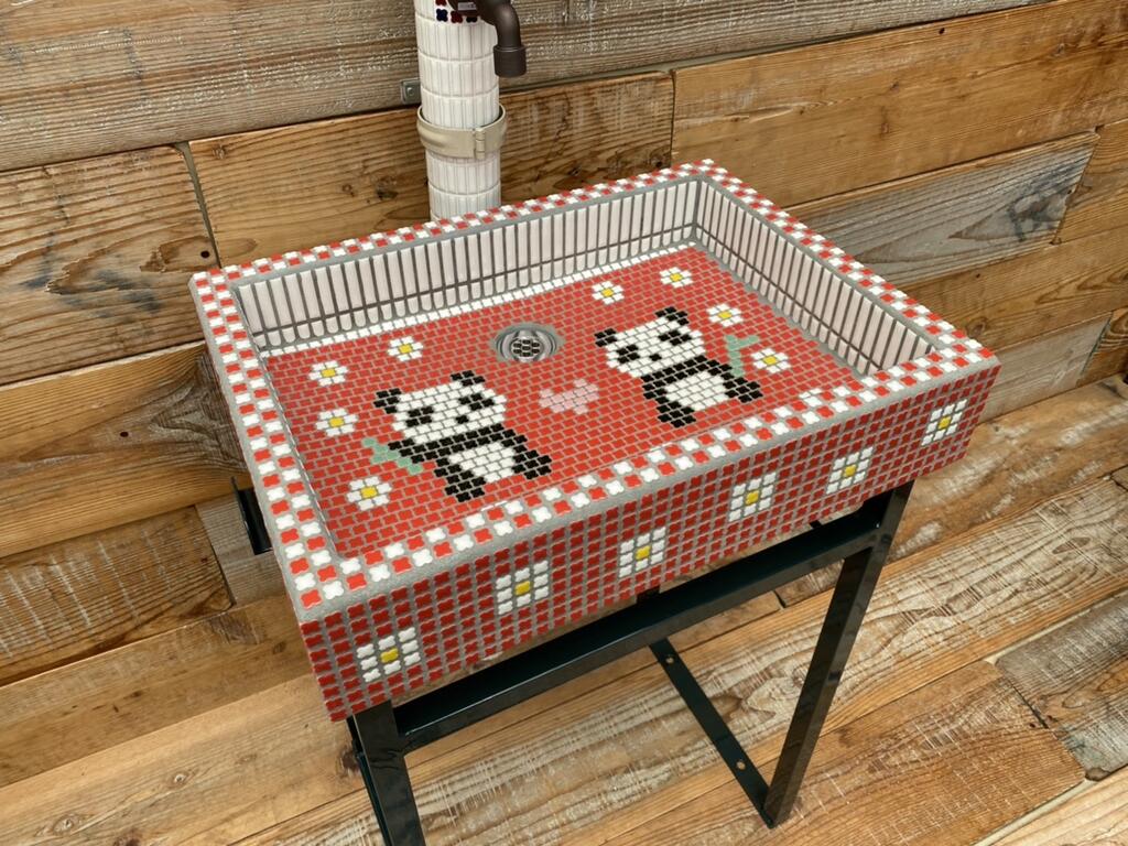 【即納可能】ガーデンシンク タイルシンク タイル流し台 昭和レトロ モザイクタイル 作善堂 外流し 防水 抗菌 洗面ボウル ガーデンパン 庭 手洗い 小型 店舗 屋内 カフェ トイレ ガーデニング レトロ 可愛い おしゃれ 人気 古民家 リフォーム 50,325円