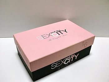 【中古】セックス・アンド・ザ・シティ シューボックス: コンプリート・シリーズ (コンパクトボックス Vol.1&Vol.2) (3000セット限定生産) [DVD]
