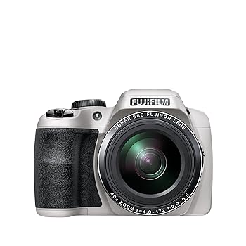【中古】［人並み外れたに好いたらしい］FUJIFILM デジタル写真機 FinePix S8200WH 光学40倍 白いこと F FX-S8200WH