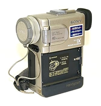 【中古】［非常に良い］SONY ソニー DCR-PC10 デジタルビデオカメラ（液晶ハンディカム） ミニDV
