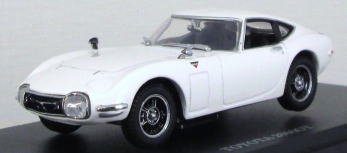 【中古】1/43 Museum Collection トヨタ 2000GT (ホワイト) K03031W 完成品