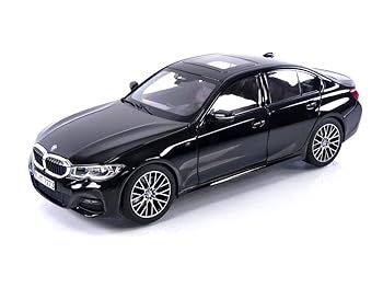 【中古】ノレブ 1/18 BMW 330i 2019 メタリックブラック 成し遂げる品 汎用ミニカー