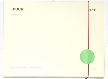 【中古】ＴＯＭＯＲＲＯＷ　Ｘ　ＴＯＧＥＴＨＥＲ　ＴＨＥ　ＦＩＲＳＴ　ＰＨＯＴＯＢＯＯＫ　Ｈ：ＯＵＲ（ＵＮＩＶＥＲＳＡＬ　ＭＵＳＩＣ　ＳＴＯＲ