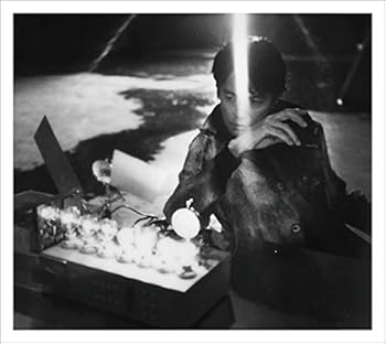 【中古】AKIRA (初回限定LIVE映像「ALL SINGLE LIVE」盤)(CD+2DVD)(特典封入なし)