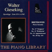 【中古】Plays Beethoven 23,566円