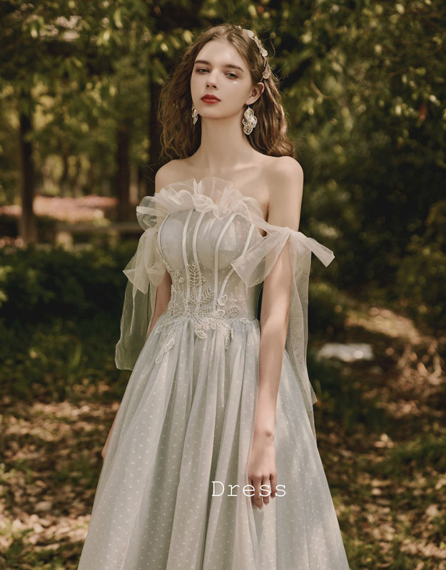 ウェディングドレスウエディングドレスオフショルダードレスロング可愛い花嫁ドレス結婚式披露宴演奏会ドレス旅行海撮影ワンピー二次会パーティードレス森系優雅前撮り/後撮り結婚式グレー