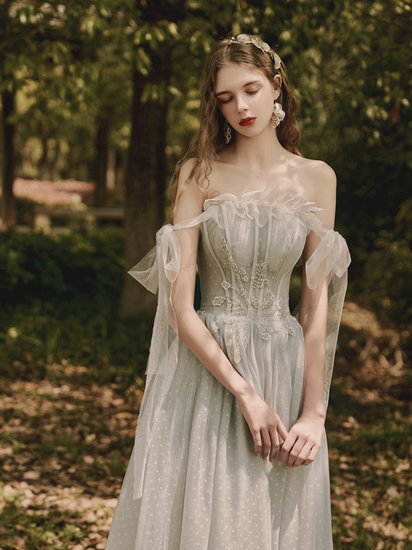 ウェディングドレスウエディングドレスオフショルダードレスロング可愛い花嫁ドレス結婚式披露宴演奏会ドレス旅行海撮影ワンピー二次会パーティードレス森系優雅前撮り/後撮り結婚式グレー