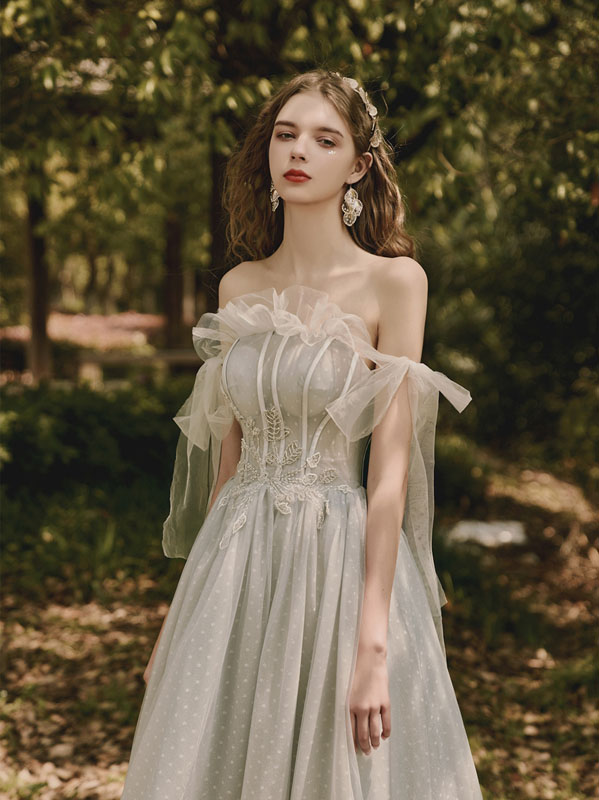ウェディングドレスウエディングドレスオフショルダードレスロング可愛い花嫁ドレス結婚式披露宴演奏会ドレス旅行海撮影ワンピー二次会パーティードレス森系優雅前撮り/後撮り結婚式グレー