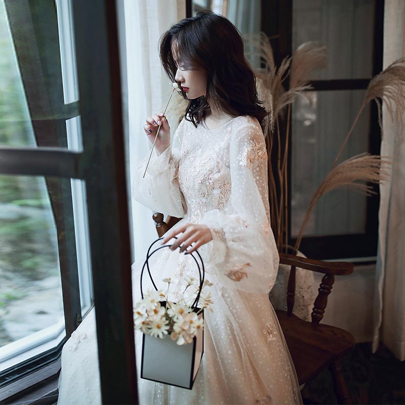 パーティードレス 花嫁 結婚式 ウエディングドレス 海外挙式 二次会 ブライダル ロングドレス Wedding Dress 前撮り フォーマルドレス 小きい シンプル ワンピース 長袖 海外旅行 撮影用 ワンピース ふわふわスカート 大きい 披露宴 演奏会 発表会 Mpgbooks Com