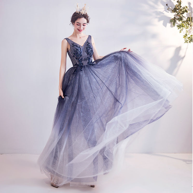 受賞店舗 楽天市場 カラードレス ブルー プリンセスラインドレス ロングドレス ステージ 花嫁 二次会 結婚式 ノースリーブ パーティードレス 衣装 演奏会用ドレス 華やか 成人式 ウエディングドレス 高級感 フォーマルドレス 小きい 発表会 コンサート セミオーダー