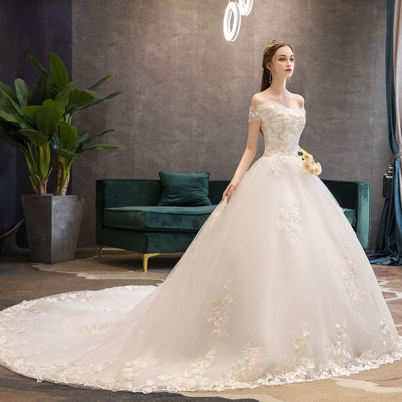 ウェディングドレス ウエディングドレス 結婚式 編み上げ 刺繍 ロング