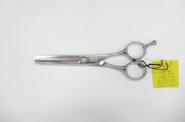 中古 Sランク Akkohs アコス A5528 セニング すき鋏 美容師 理容師 5 5インチ 右利き H 1956 Optimistyouthfootball Com