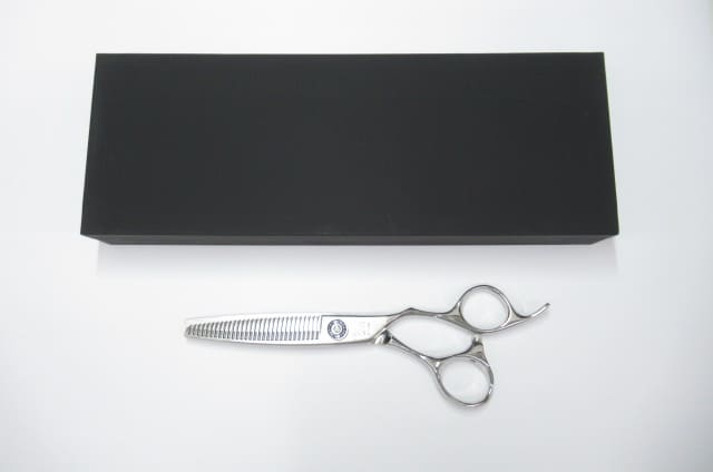 【予約販売】本Sランク UTSUMI ウツミ 内海U-MIX MS113 セニング 美容師 理容師 6 0インチ 右利き中古H-4530 中古シザー買取販売専門店Kittemi
