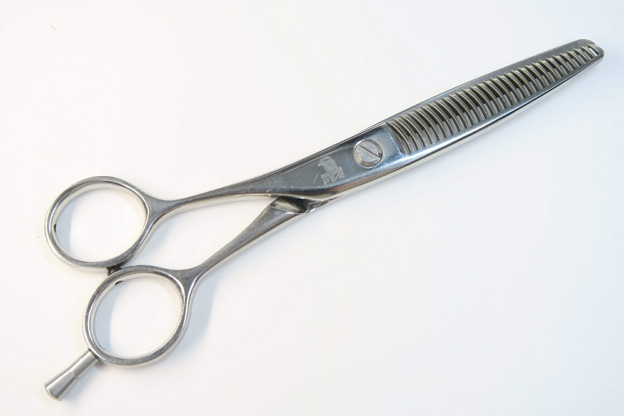 Cランク【シザーズ内山 scissors UCHIYAMA】 PT-2 セニング 美容師・理容師 6.0インチ 左利き 【中古】:H-10818｜中古シザー買取販売専門店Kittemi