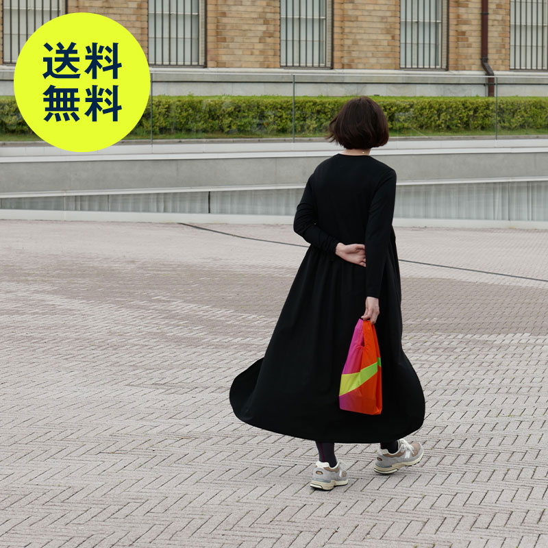 楽天市場】スーザン ベル / Black & Black ポーチ M [ SUSAN BIJL