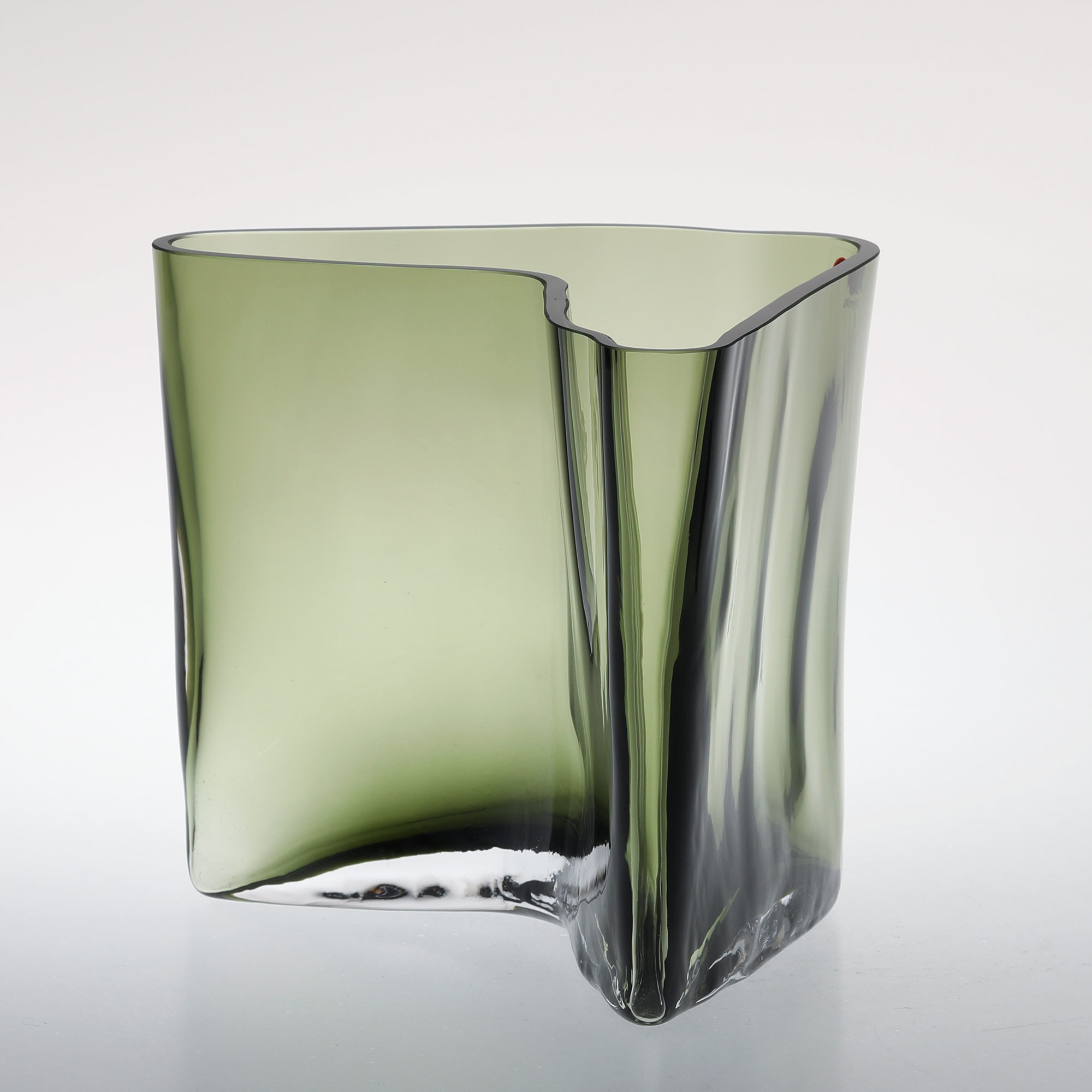 楽天市場】【No.1953】イッタラ / アアルト ベース175x140mm モス