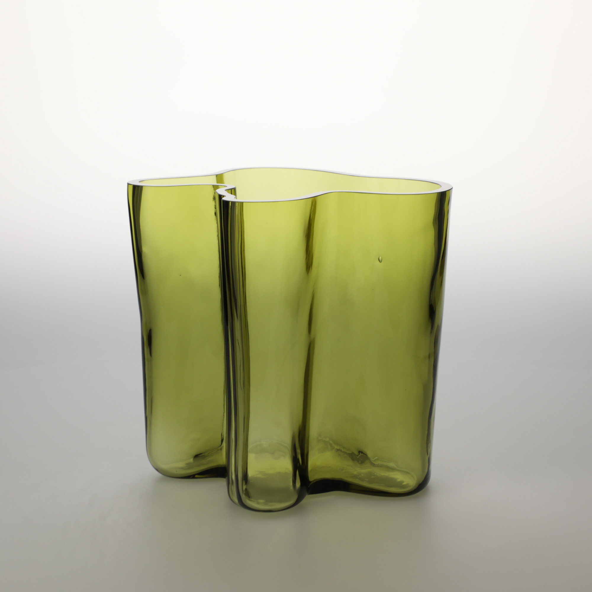 【No.166】イッタラ / アアルト ベース 200mm フィニッシュサンド [ Iittala Alvar Aalto Vase ]