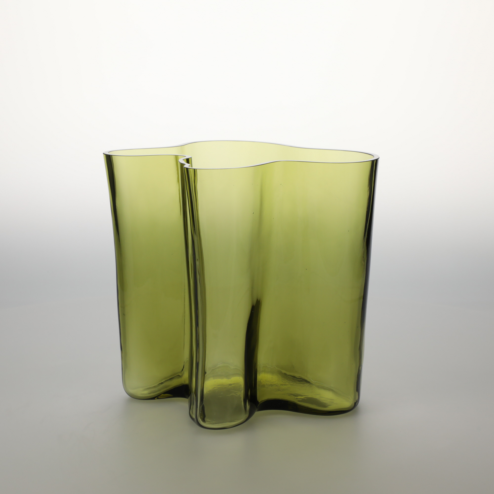 【No.175】イッタラ / アアルト ベース 200mm フィニッシュサンド [ Iittala Alvar Aalto Vase ]