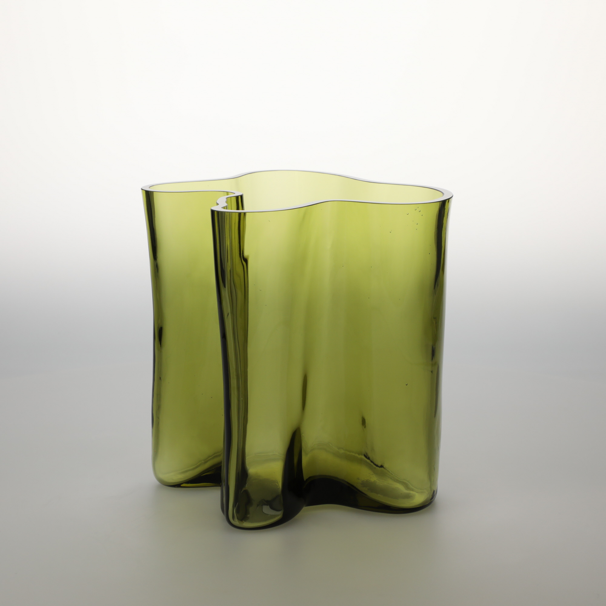【No.180】イッタラ / アアルト ベース 200mm フィニッシュサンド [ Iittala Alvar Aalto Vase ]