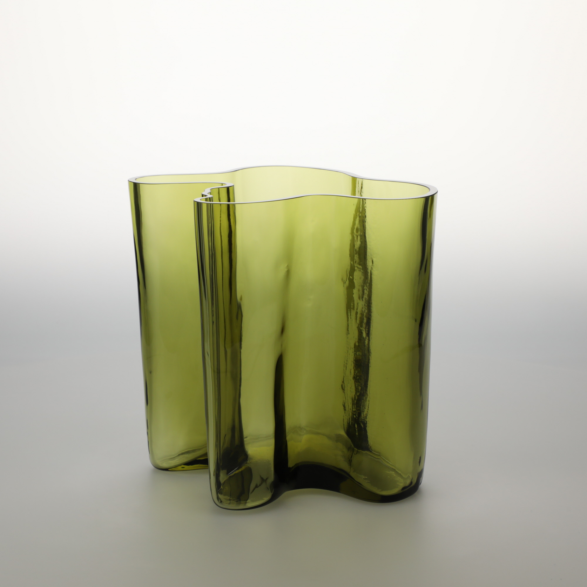 【No.186】イッタラ / アアルト ベース 200mm フィニッシュサンド [ Iittala Alvar Aalto Vase ]
