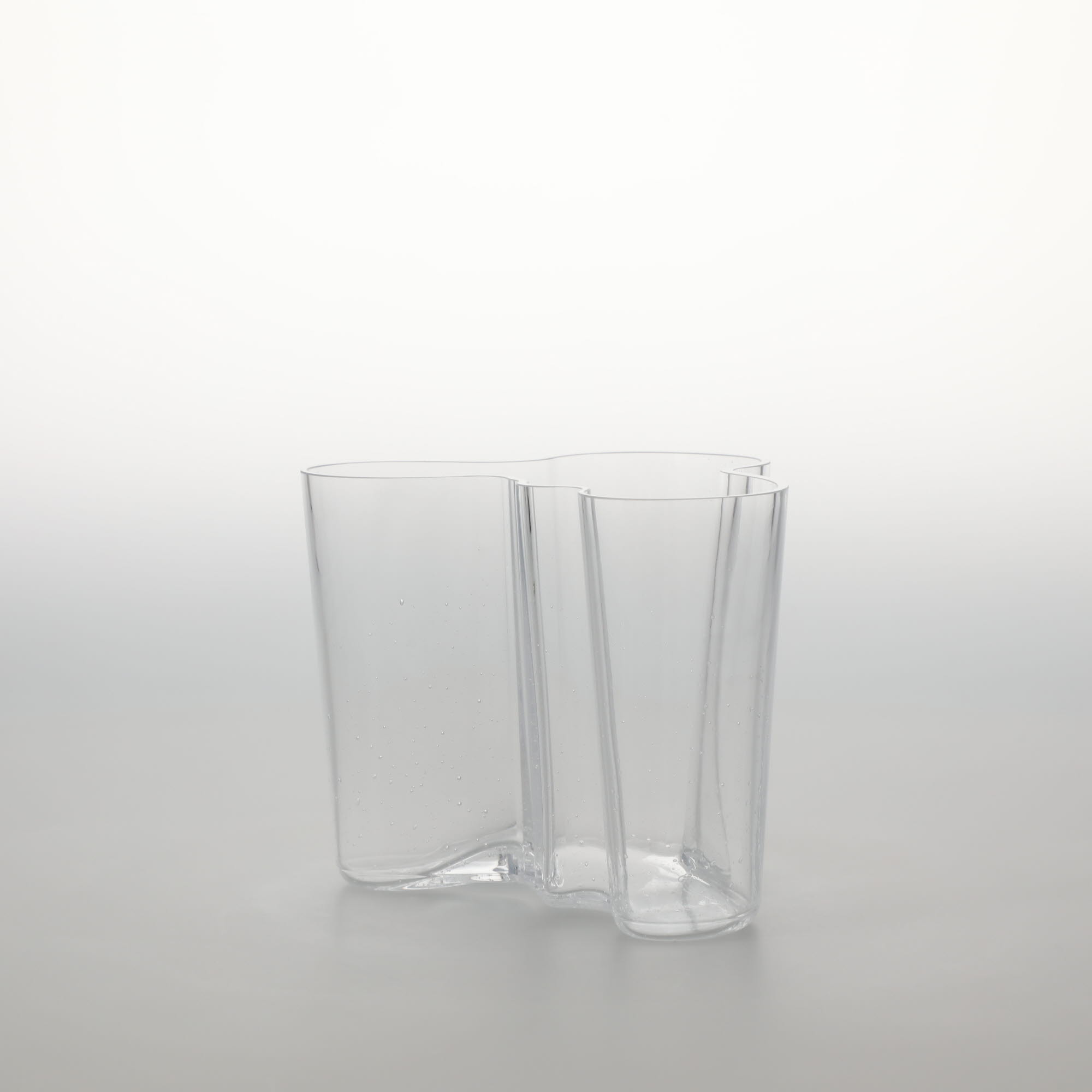 【0134】イッタラ アアルト ベース 120mm バブル クリア [iittala / Alvar Aalto Vase]｜scope version.R