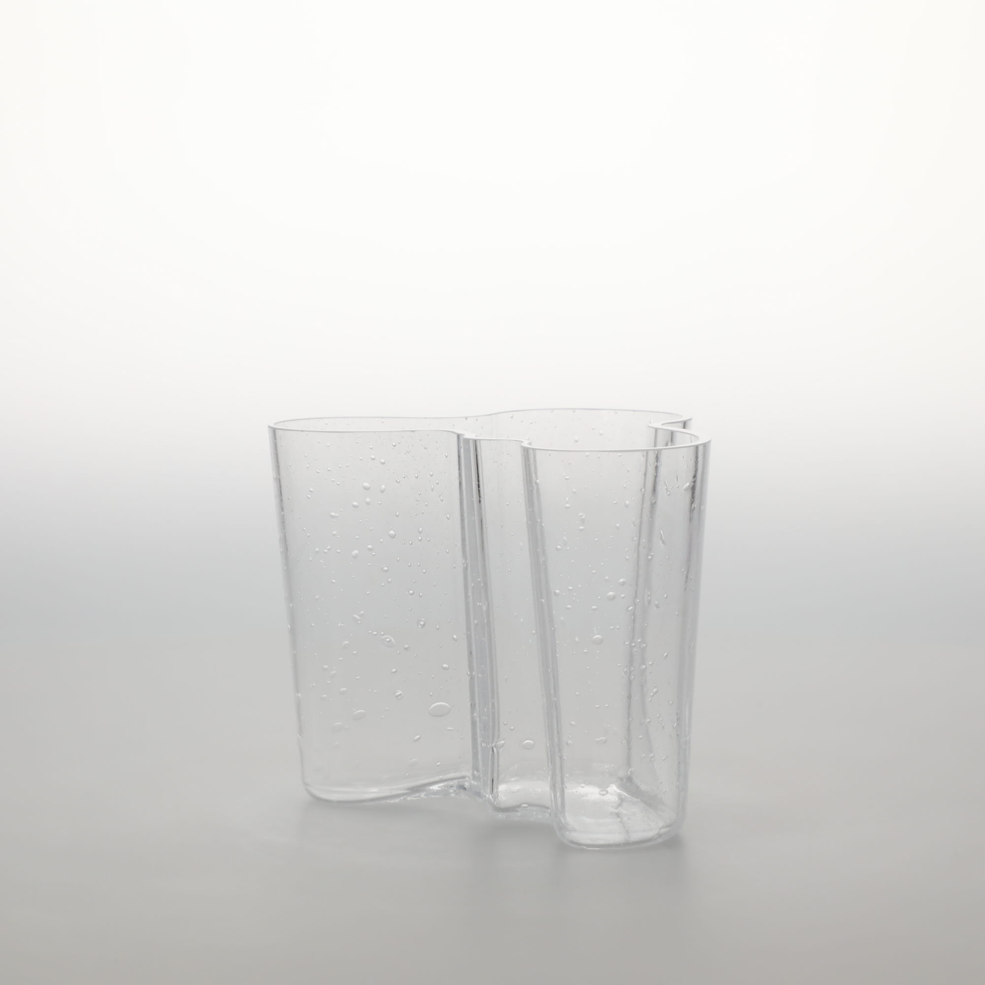 【0166】イッタラ アアルト ベース 120mm バブル クリア [iittala / Alvar Aalto Vase]｜scope version.R