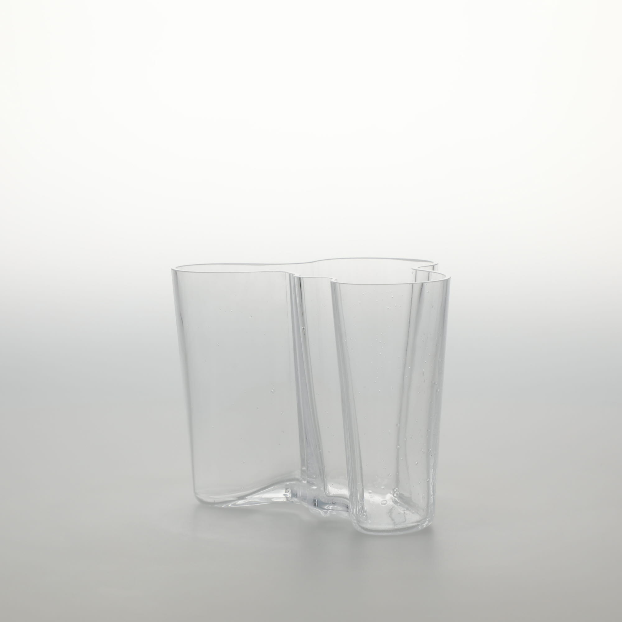 【0188】イッタラ / アアルト ベース 120mm バブル クリア [iittala / Alvar Aalto Vase] 24,750円