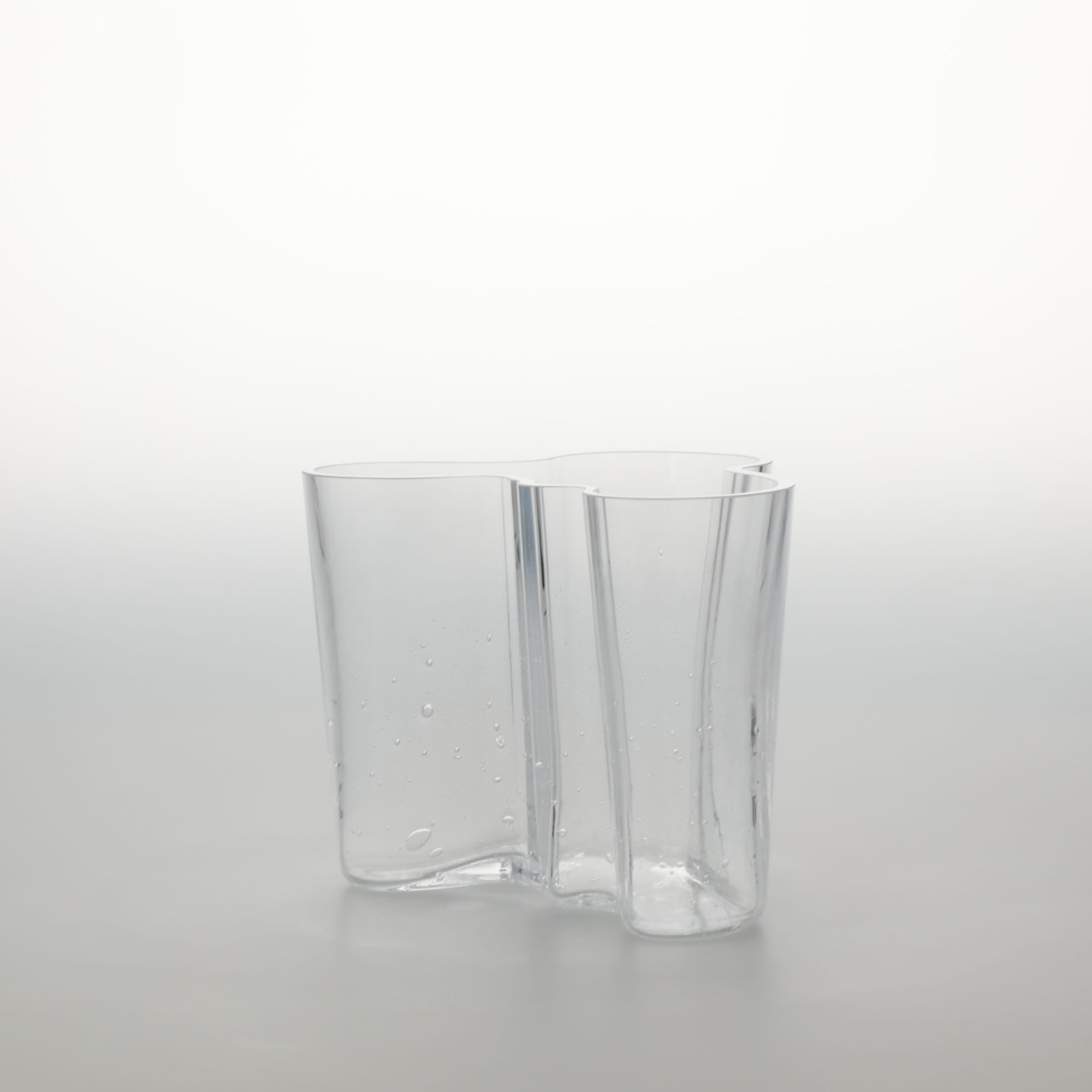 【0194】イッタラ / アアルト ベース 120mm バブル クリア [iittala / Alvar Aalto Vase] 23,100円