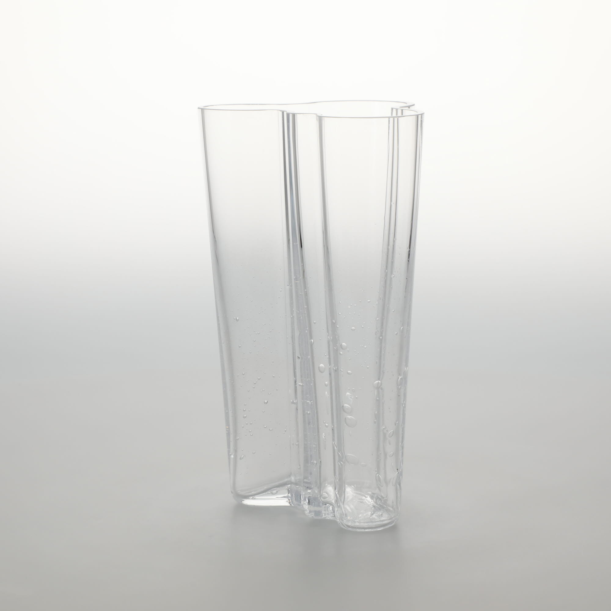 【0137】イッタラ / アアルト ベース 201mm バブル クリア [iittala / Alvar Aalto Vase]