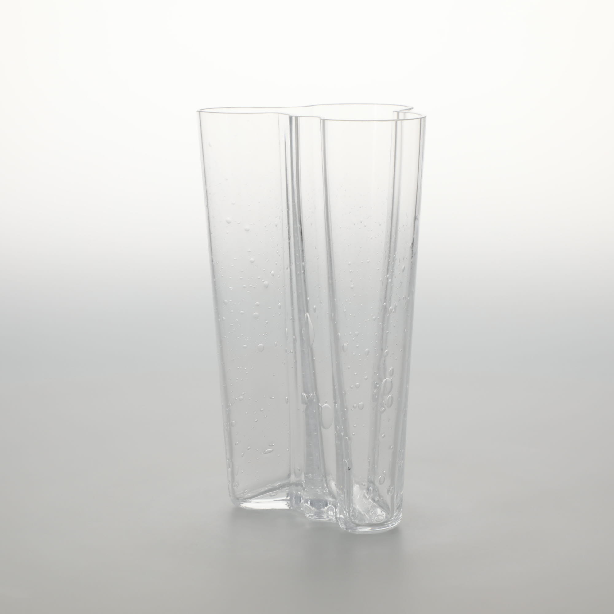 【0140】イッタラ / アアルト ベース 201mm バブル クリア [iittala / Alvar Aalto Vase]