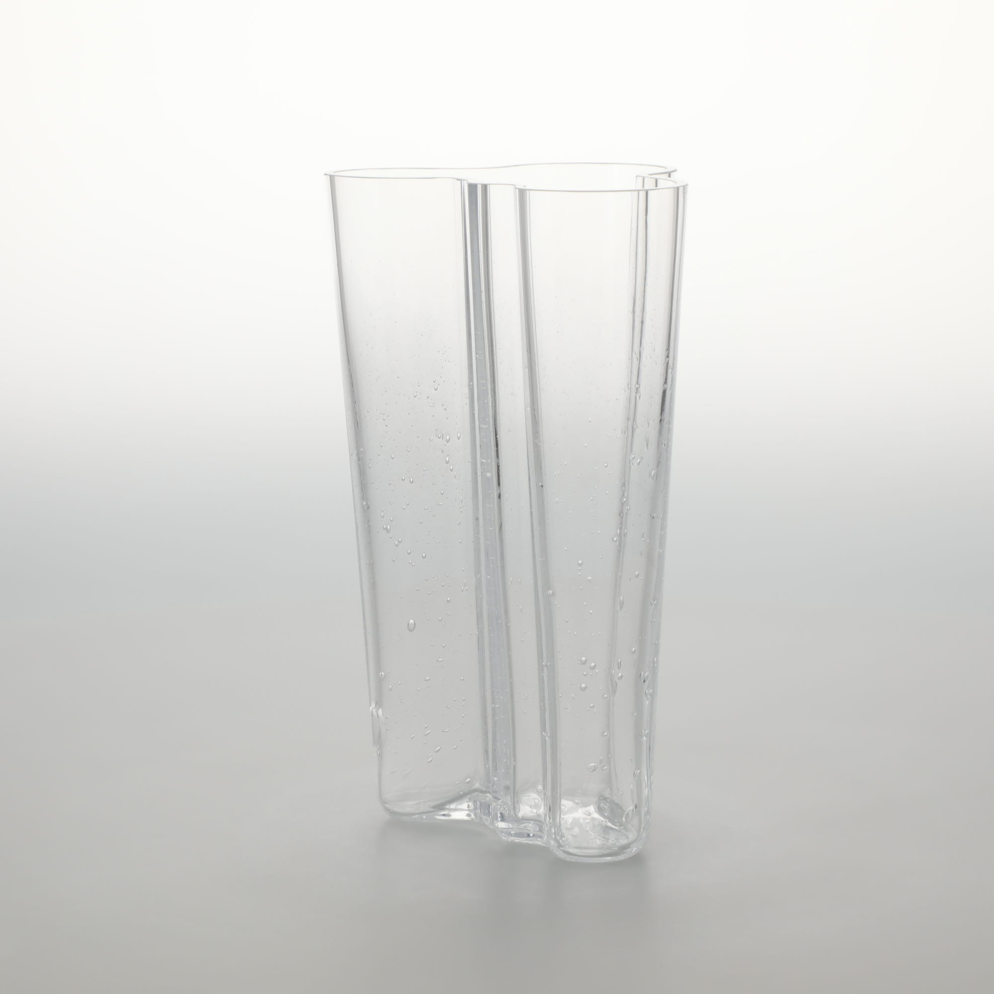 【0145】イッタラ / アアルト ベース 201mm バブル クリア [iittala / Alvar Aalto Vase] 27,170円