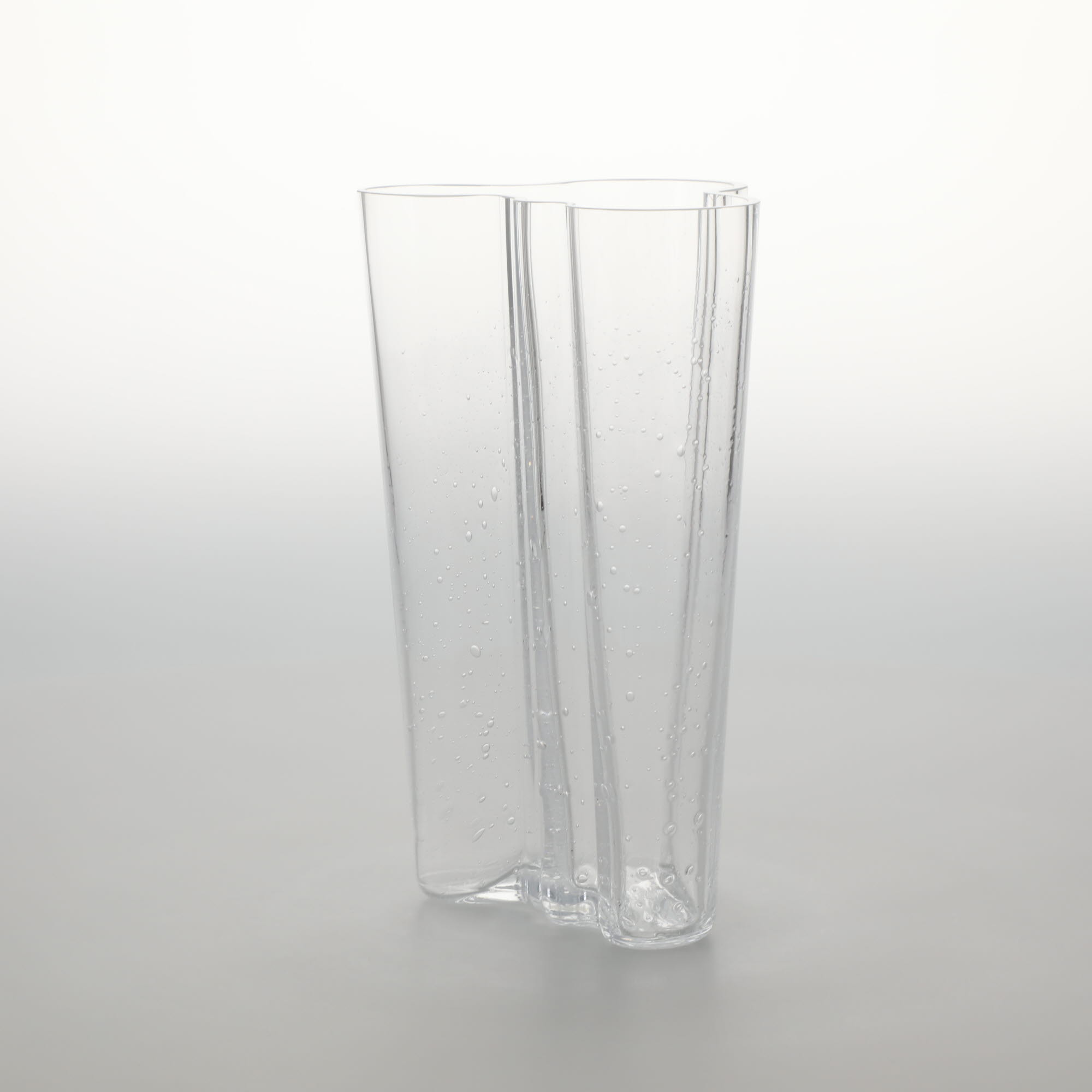 【0152】イッタラ / アアルト ベース 201mm バブル クリア [iittala / Alvar Aalto Vase]
