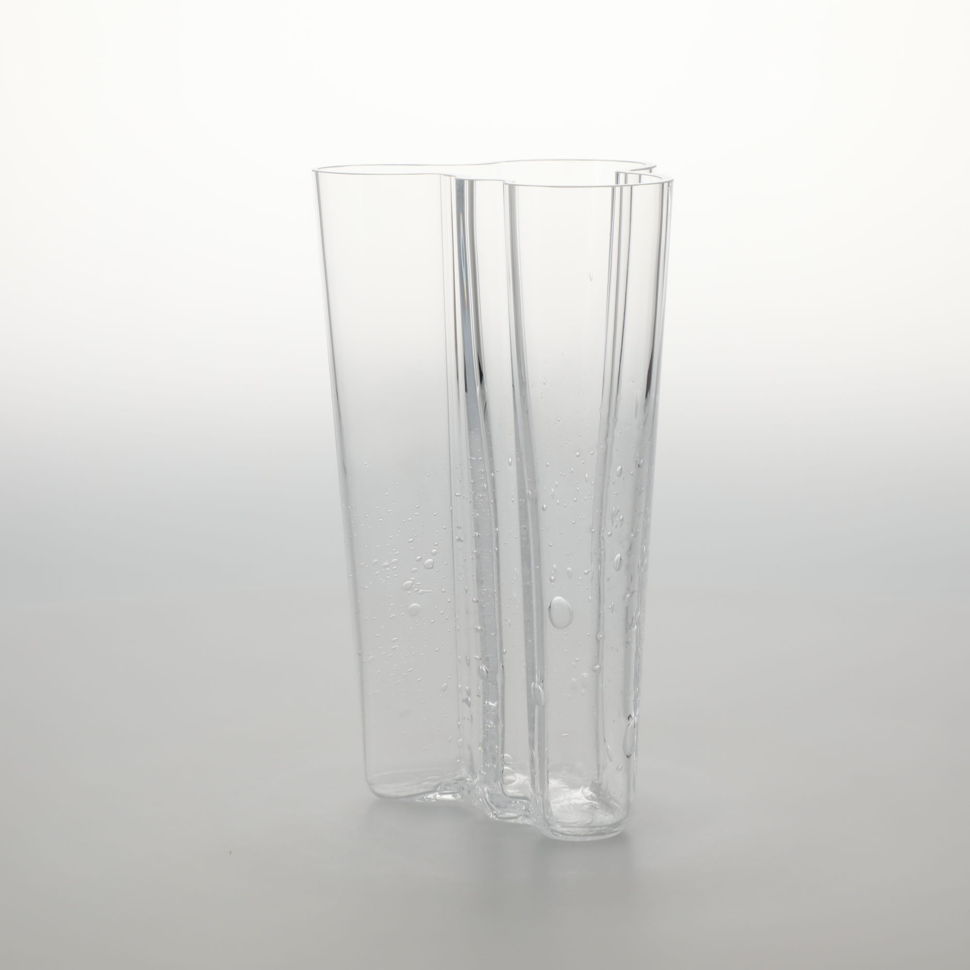 ▼ ALVAR Aalto フラワーベース　201ｍｍ　クリア 楽天市場】【0143】イッタラ / アアルト ベース 201mm バブル クリア