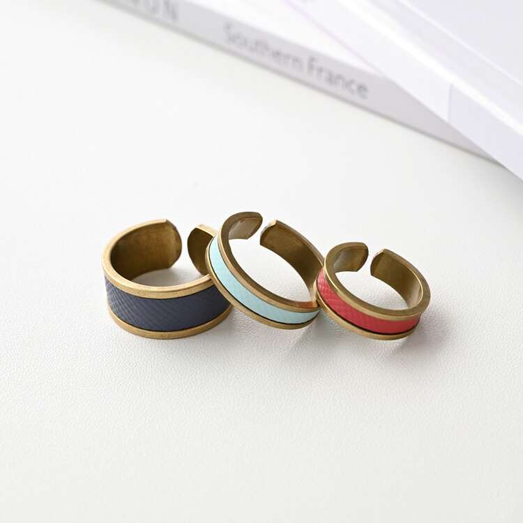 IL BISONTE 真鍮リング ペアリング リング | ネックレス & リング | アクセサリー | オンライン