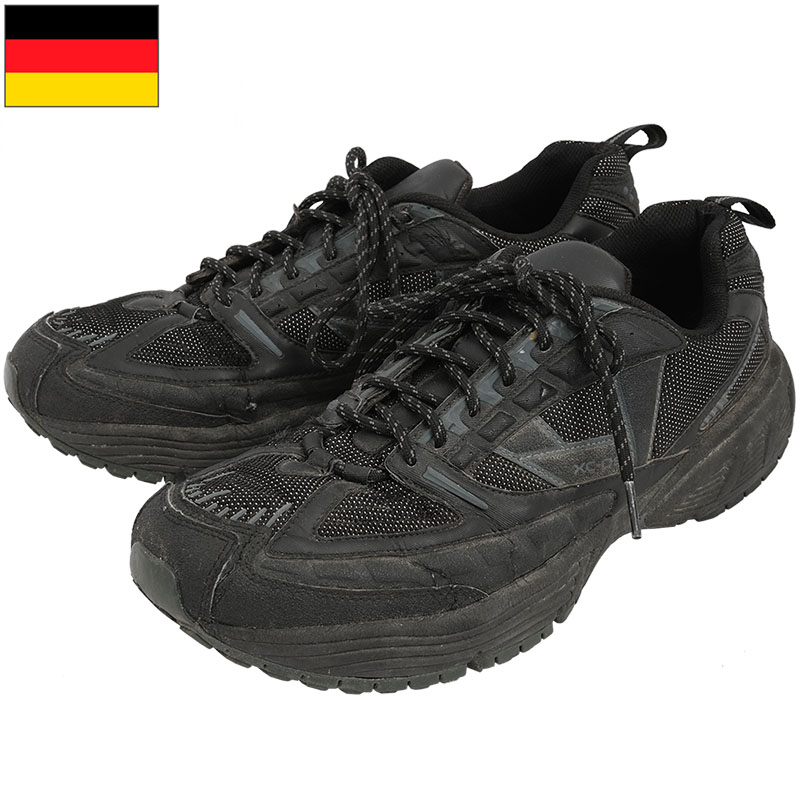 【楽天市場】ドイツ軍 トレーニングシューズ UK Gear XC09 ブラック USED スニーカー 靴 スポーツシューズ トレイル