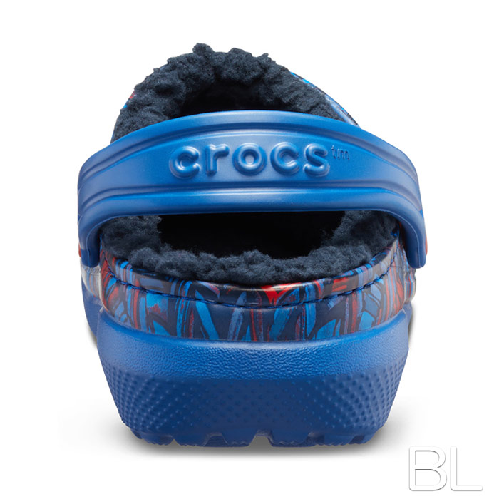 crocs classic fuzz lined